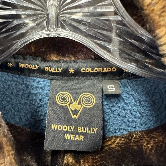 Wooly Bully Wear Colorado blue 1/4 toggle fleece pullover size small faux fur - Picture 3 of 14